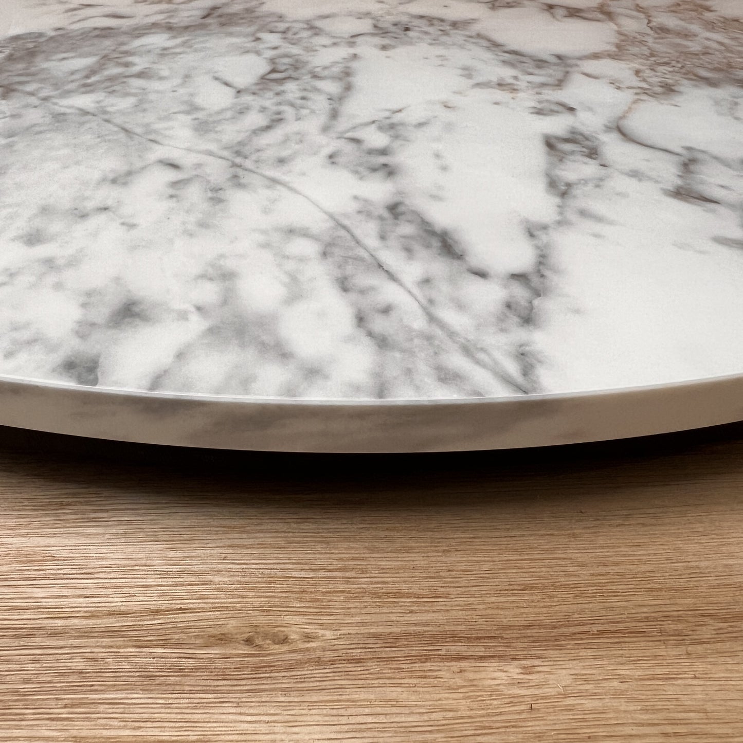 Round Stone Table Top - Carrara White - Glossy Finish