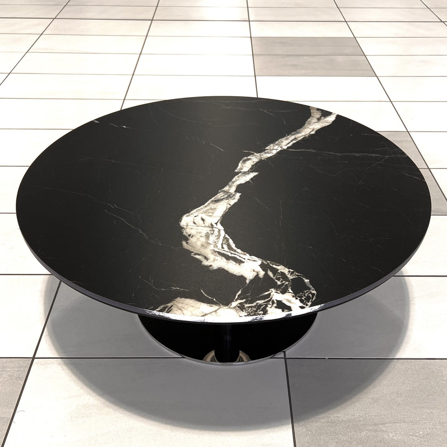 Round Stone Table Top - Lightning Black - Matte Finish